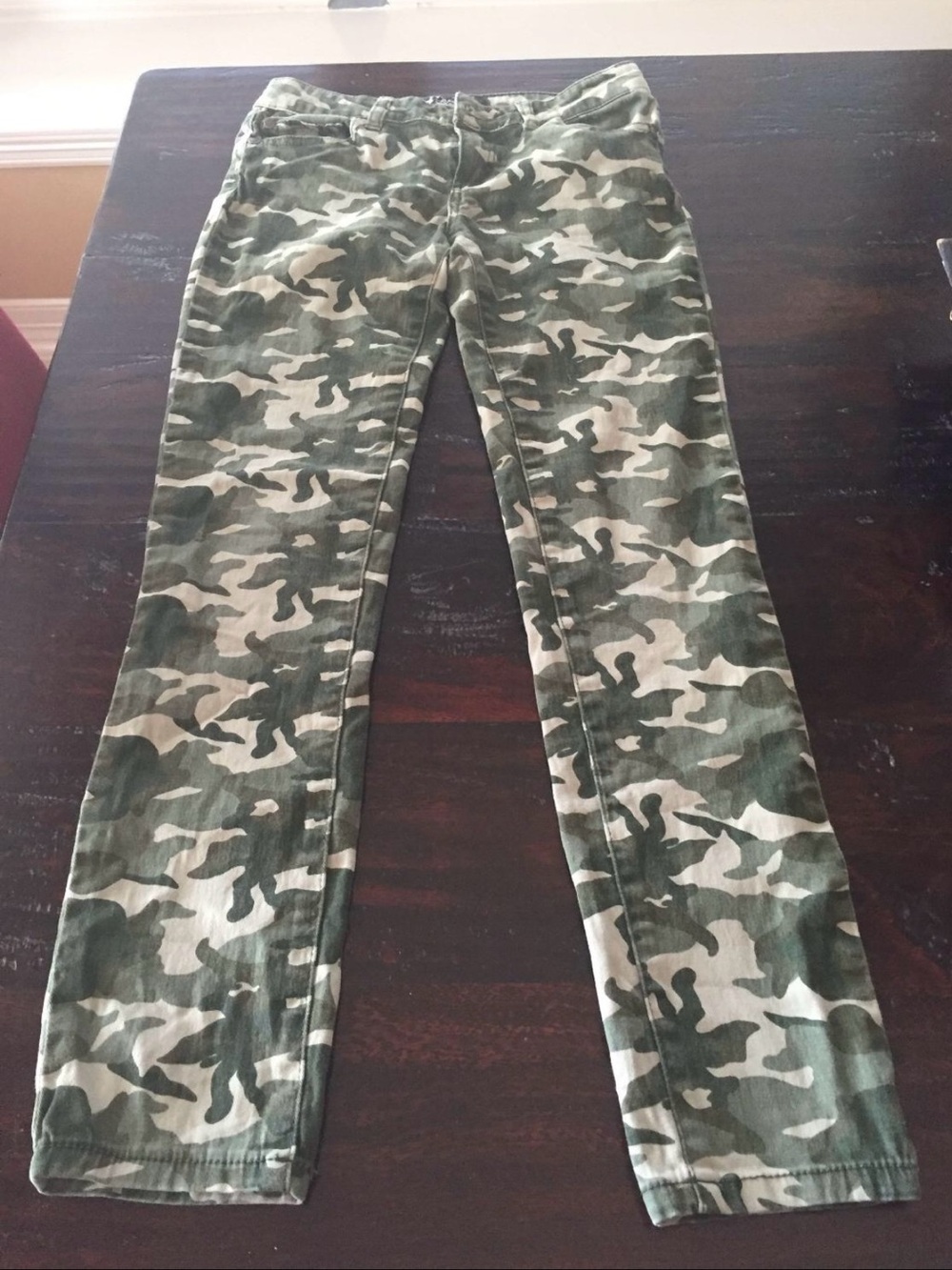 NWOT Girls Celebrity Pink Camo Pants size 12